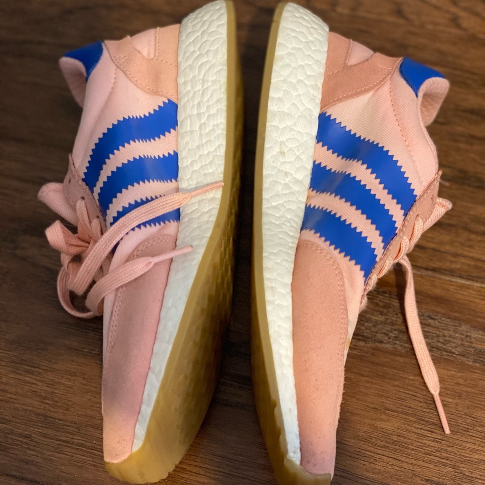 Adidas Iniki Sneakers